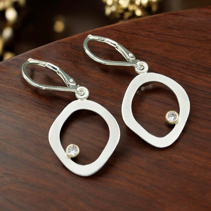 Ashton Flat Circle Earrings SS Flat Circle w/ White Sapphires 14k