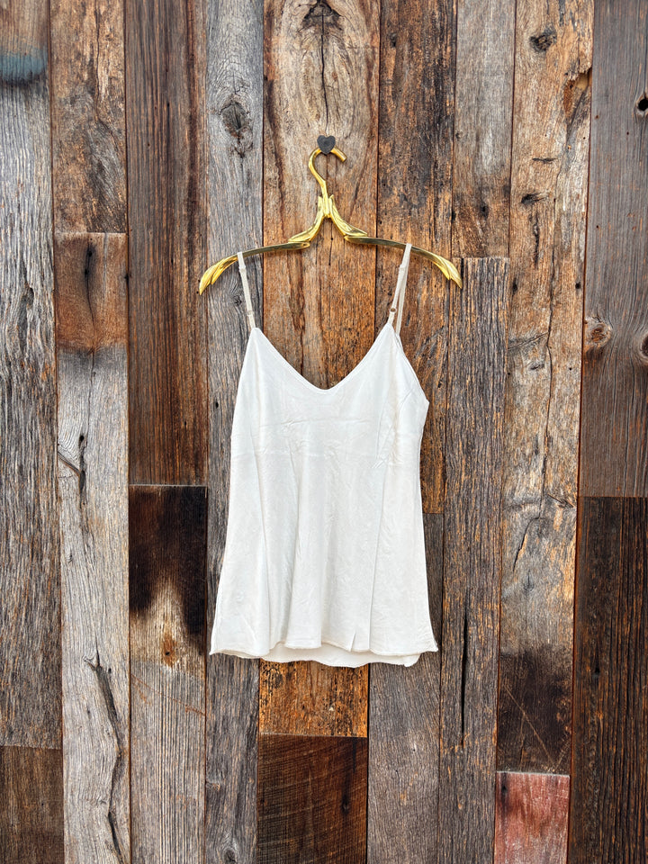 Milio Milano Adjustable Strap Silky Tank Top Beige