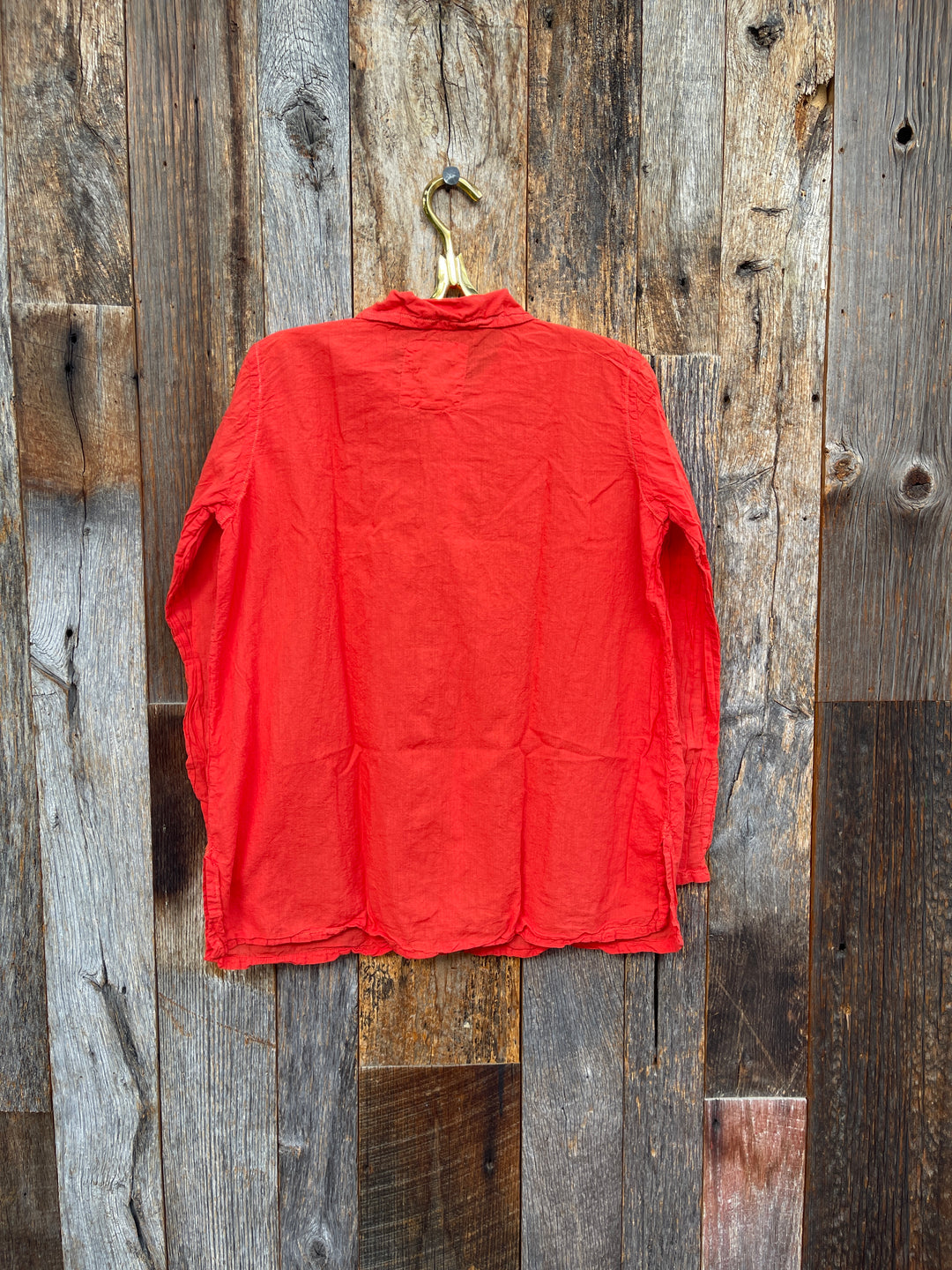 Auntie Oti Button Shirt Lipstick 1