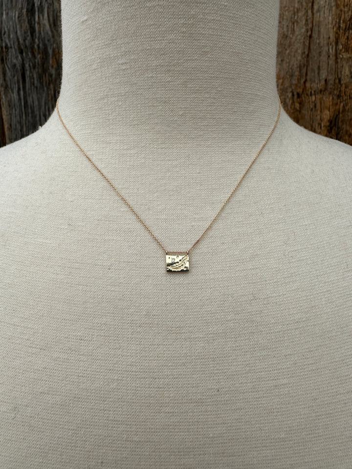 Aili Feather 14K/Wt Diam 16" Postcard Necklace